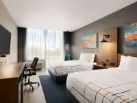 La Quinta Inn & Suites by Wyndham College Station North Hotels in Brazos County