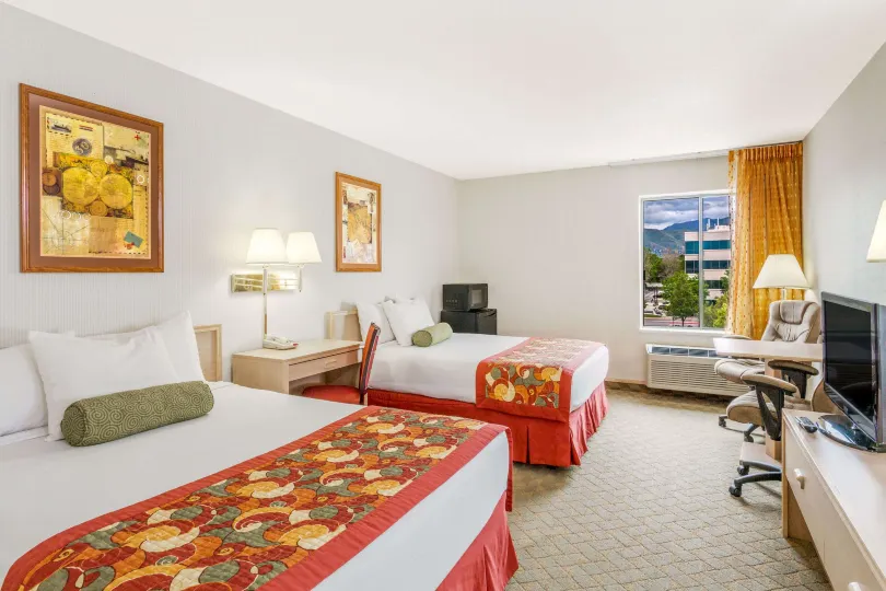 Comfort Inn & Suites Salt Lake City I-80 I-15 Downtown
