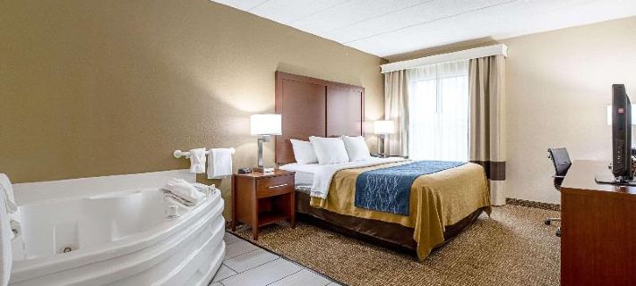 Comfort Inn Indianapolis North - Carmel Hotele w: Carmel