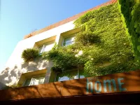 Home Hotel Hotels near Colegiales