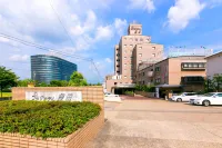 Plaza Hotel Toyota - parking
