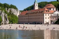 Gästehaus St. Georg - Weltenburger Klosterbetriebe Gmbh Hotel dekat Asamkirche in Rohr Niederbayern
