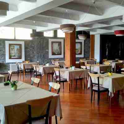 Hotel Italia Dining/Meeting Rooms