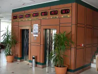 伊格力塔飯店 Fântâna cu lumini附近的飯店