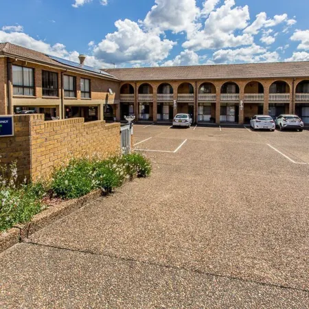 Cumberland Motor Inn