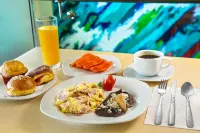 Life Hotel - Mountain view
