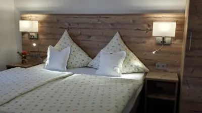 Hotel Haus Nussbaum