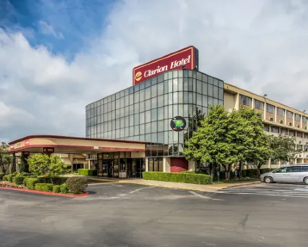 Ramada by Wyndham Tulsa Broken Arrow Hoteles en Broken Arrow