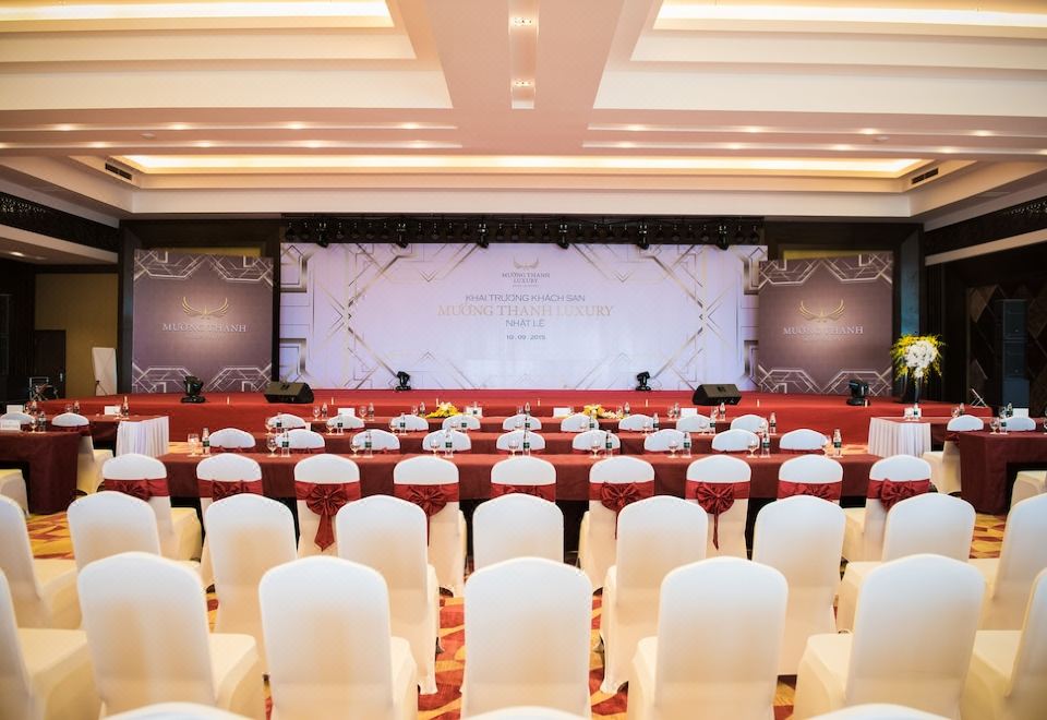 3. 므엉 탄 럭셔리..