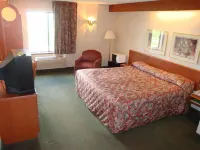 Syracuse Inn and Suites