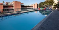 La Jolla Cove Suites - Beach