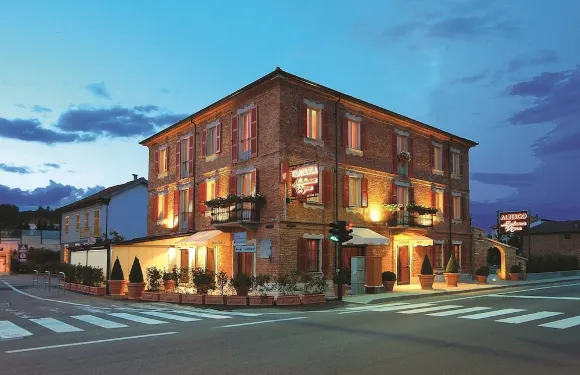 馬達瑪威格納酒店