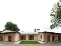 Casa Forno Country Hotel Hotels near Flintstone Creations