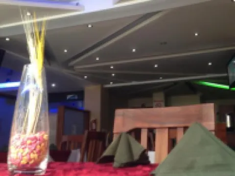 HOTEL NOVALUX (Alojamiento, hospedaje, descanso) Hoteles en Ambato