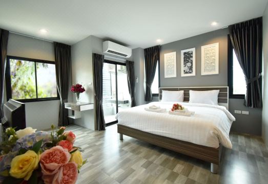 Mr.T Homestay Ruean Chomnad