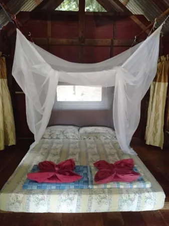 Shanti Farm Отели в г. Сисават