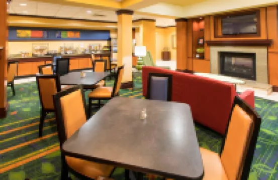 Fairfield Inn & Suites Elizabethtown