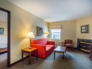 La Quinta Inn & Suites by Wyndham St. Albans