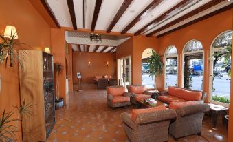 AlBander Hotel & Resort