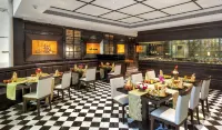 Hotel Sahara Star - sarapan
