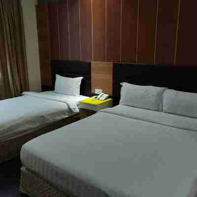 MB Hotel Perdana Square Rooms