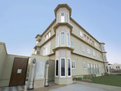 Sonaar Haveli Các khách sạn gần Gadisar Lake