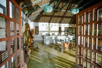 佬沃阿米茨度假村飯店