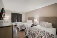 Red Roof Inn & Suites Carrollton, GA-West Georgia - Motels