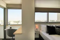 Phaedrus Living: Luxury Suite Nicosia 501 Các khách sạn gần GSP Stadium