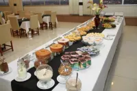 Residence Hotel Imperatriz - sarapan