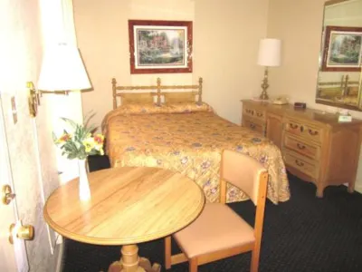 Color Country Motel Hotels near Panguitch