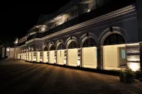Saroja Heritage, Varanasi - バルコニー