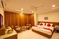 Hotel Floral Park Hotels in Palai