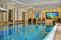 Les Lodges Sainte-Victoire Hotel & Spa Hotels in Vauvenargues