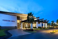 Novotel Manado Golf Resort & Convention Center Hotel dekat Masjid Al-Jamil