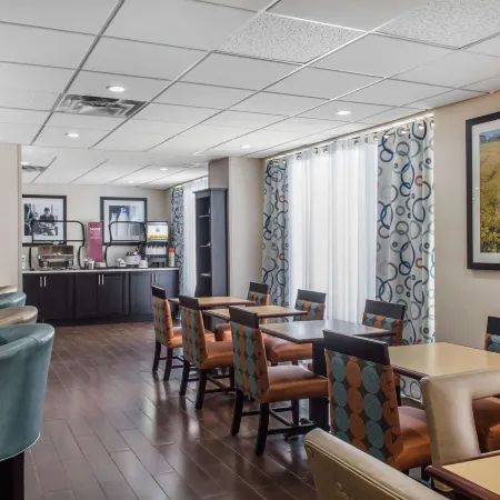 Hampton Inn Douglas