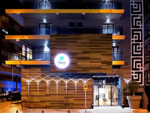 Hotel Cuco - สระว่ายน้ำบนดาดฟ้า
