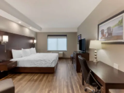 Best Western Premier Northwood Hotel Hotels in Cochrane District