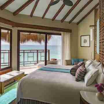 Hotel Palafitos Overwater Bungalows Rooms
