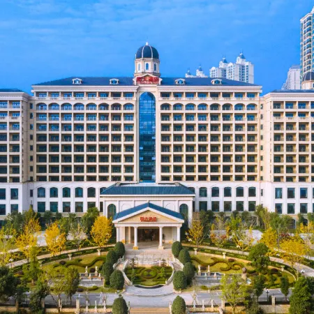 Yichang Evergrande Hotel