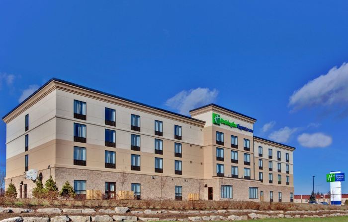 Holiday Inn Express & Suites BROCKVILLE by IHG