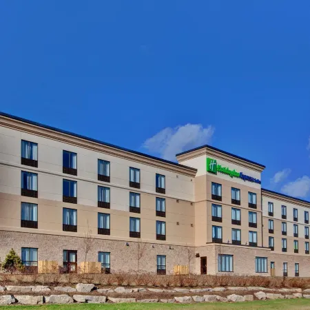 Holiday Inn Express & Suites BROCKVILLE by IHG