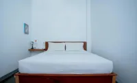 Artz Hotel Hotels in Panarung