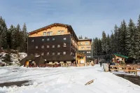 Rtanj Kopaonik Eco Resort & Spa Gondola-okretna stanica Mali Karaman yakınındaki oteller