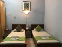 Hotel Adis Syariah Hotels in Indramayu