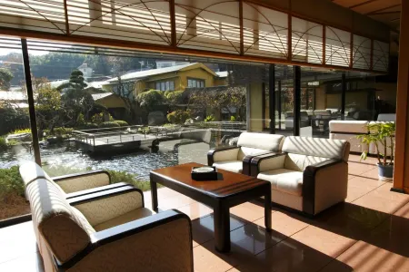 Sumiyoshi-kan, Izu Nagaoka Onsen Отели в г. Идзунокуни