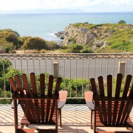 On the Cliff Guest House
