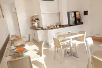 Residence La Corte Danese Hotel a Torri del Benaco