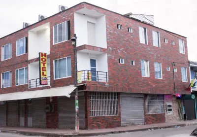Hotel Queen Sofia Hotels in Гранха Эль Ачон