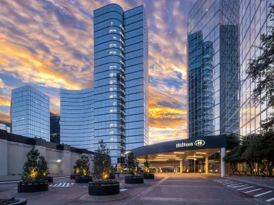 Hilton Dallas Lincoln Centre by the Galleria Hotels near Esperanza Viva Nueva